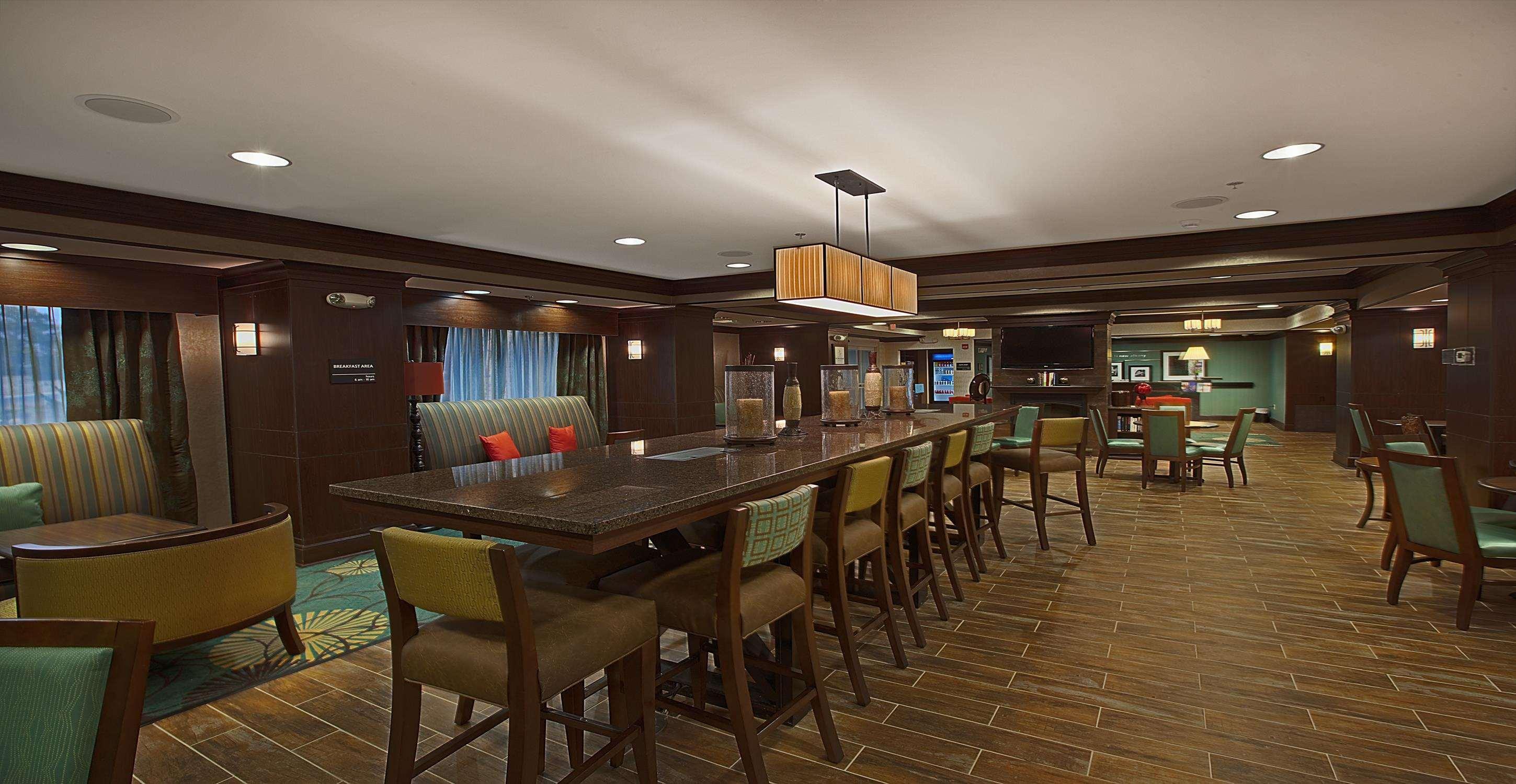 Hampton Inn New Albany Restaurace fotografie